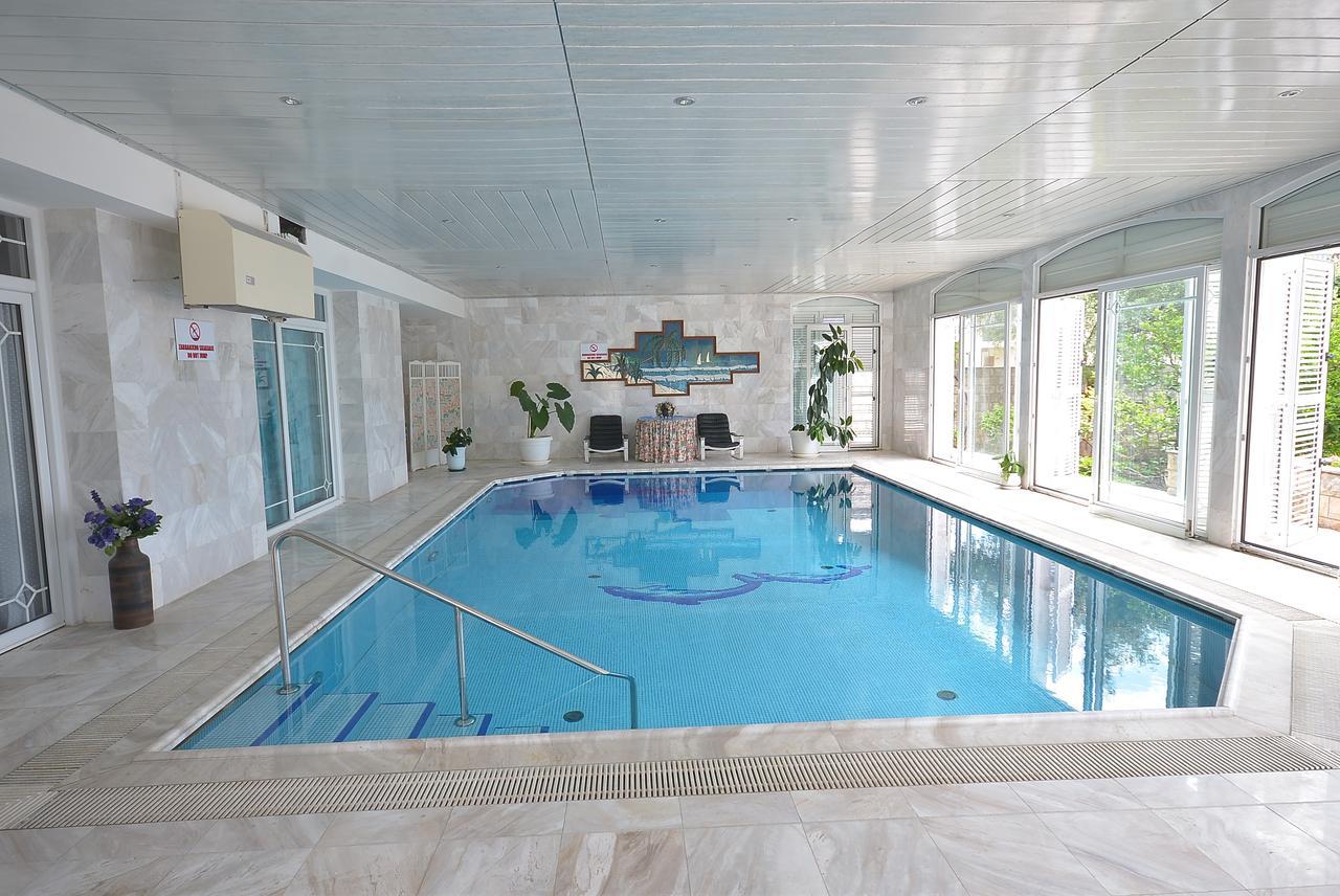Hotel Vila Margot Herceg Novi Exterior foto